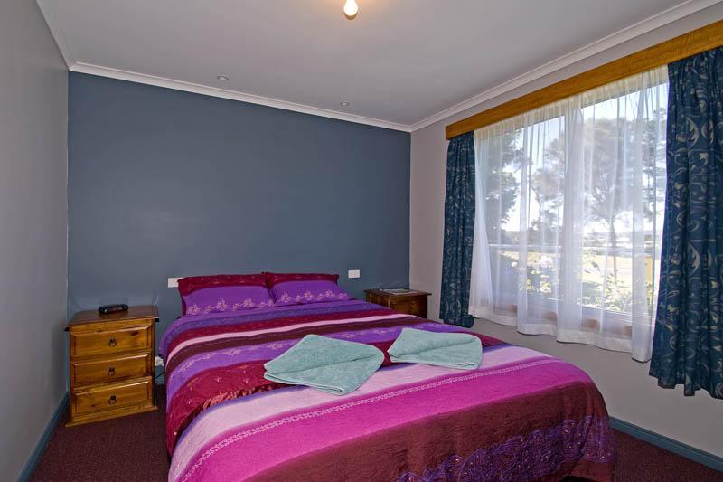 Georges Bay Apartments Aparthotel